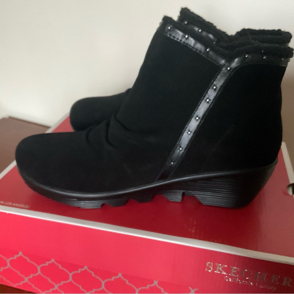 Skechers Women's Black Studded Ankle Booties Never worn